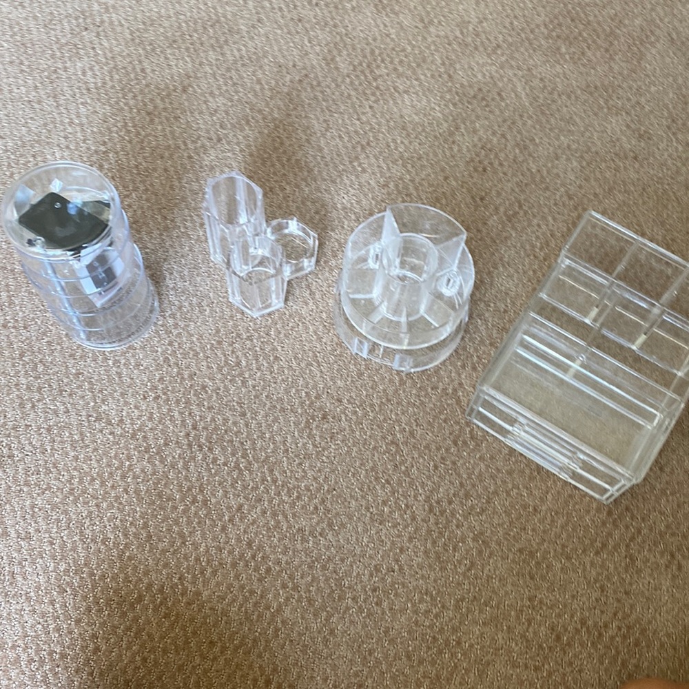 Acrylic organizers